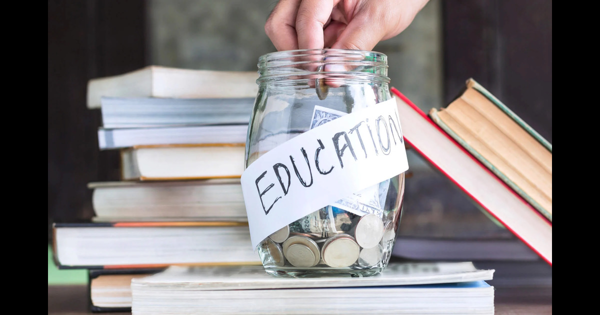 Smart Parents Are Doing This for Their Children’s Education While Others Are Still Struggling